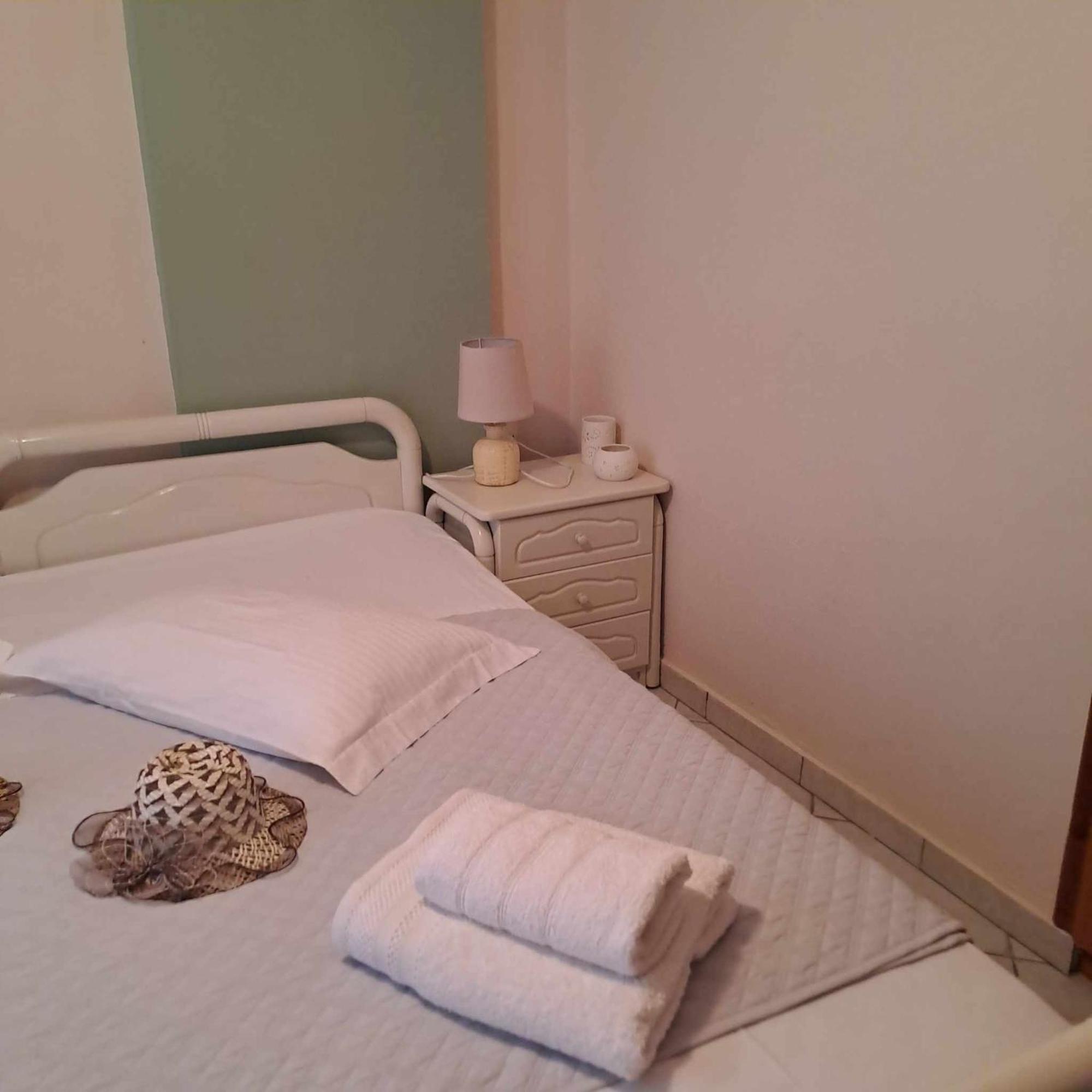 Lefkada Nikiana Two Bedroom Apartment Bagian luar foto